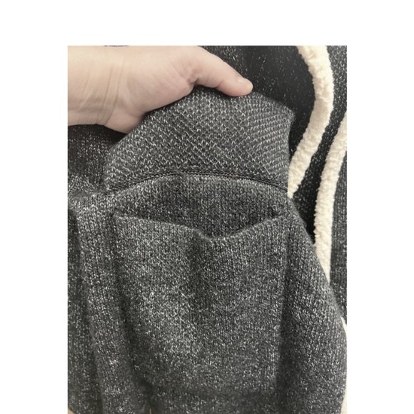 Love Tree Open Front Cardigan Shacket Sherpa - Picture 6 of 7